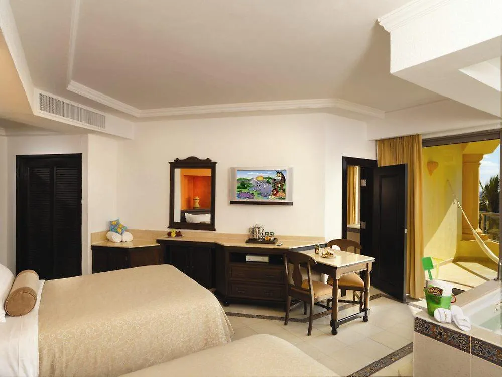 Aventura Cove Palace Puerto Aventuras Ξενοδοχείο